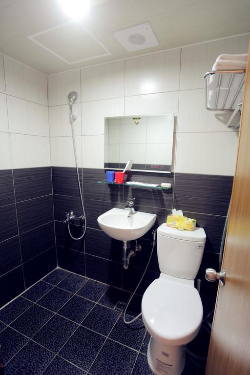 Fundi Hotel Tainan Eksteriør bilde